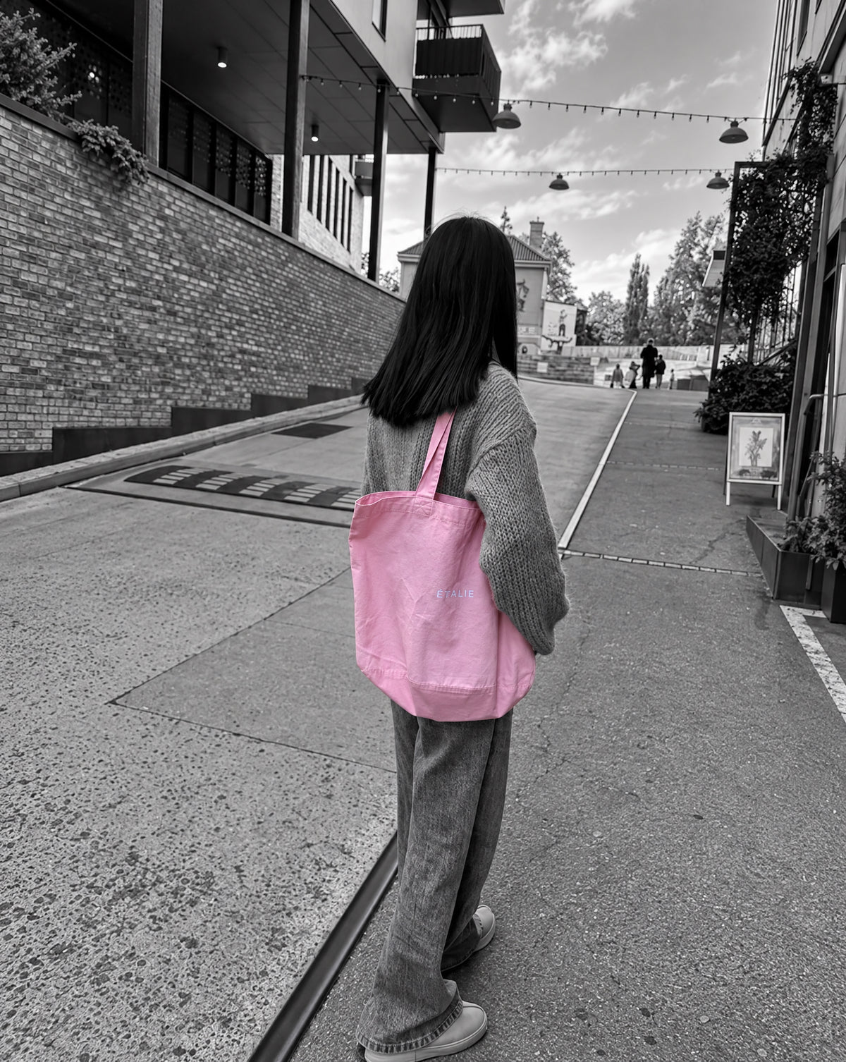 Rosa tote bag